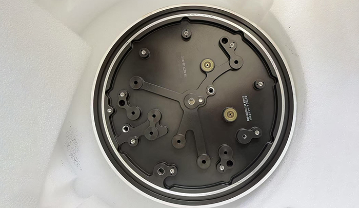 Comment améliorer la stabilité et la sécurité des mandrins électrostatiques ESC